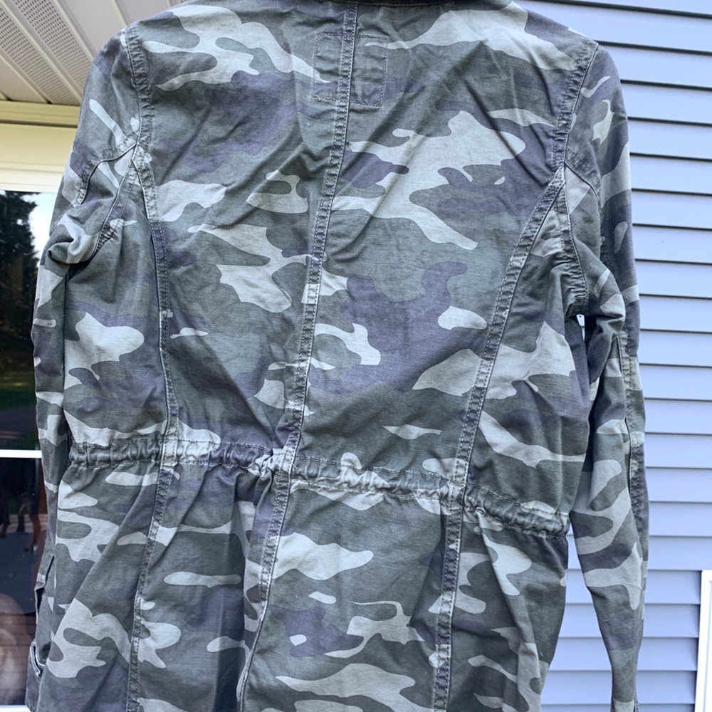 jacket - Picture 4 of 4